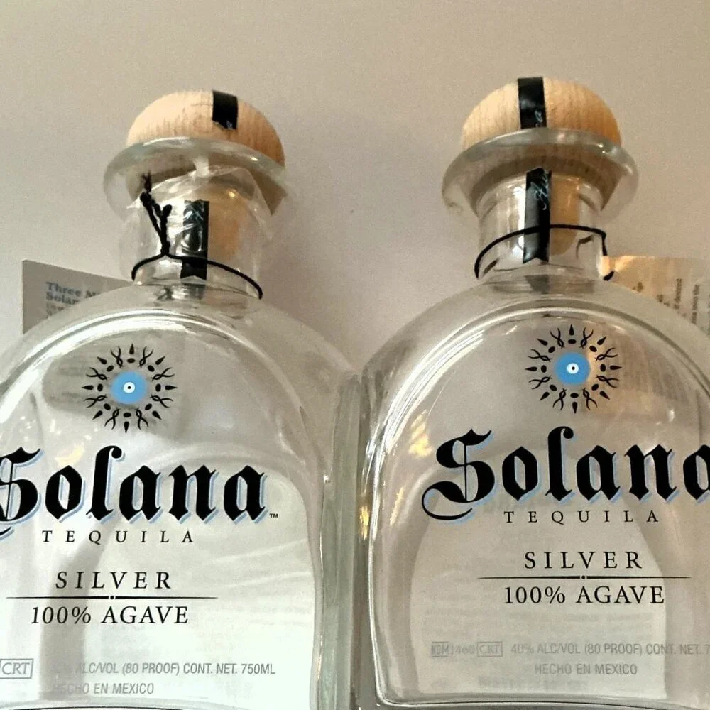 DIY CRAFTING GLASS TEQUILA BOTTLES SET (2) 750 ML